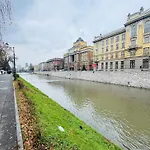 The Riverside Harmony Sarajevo With Parking