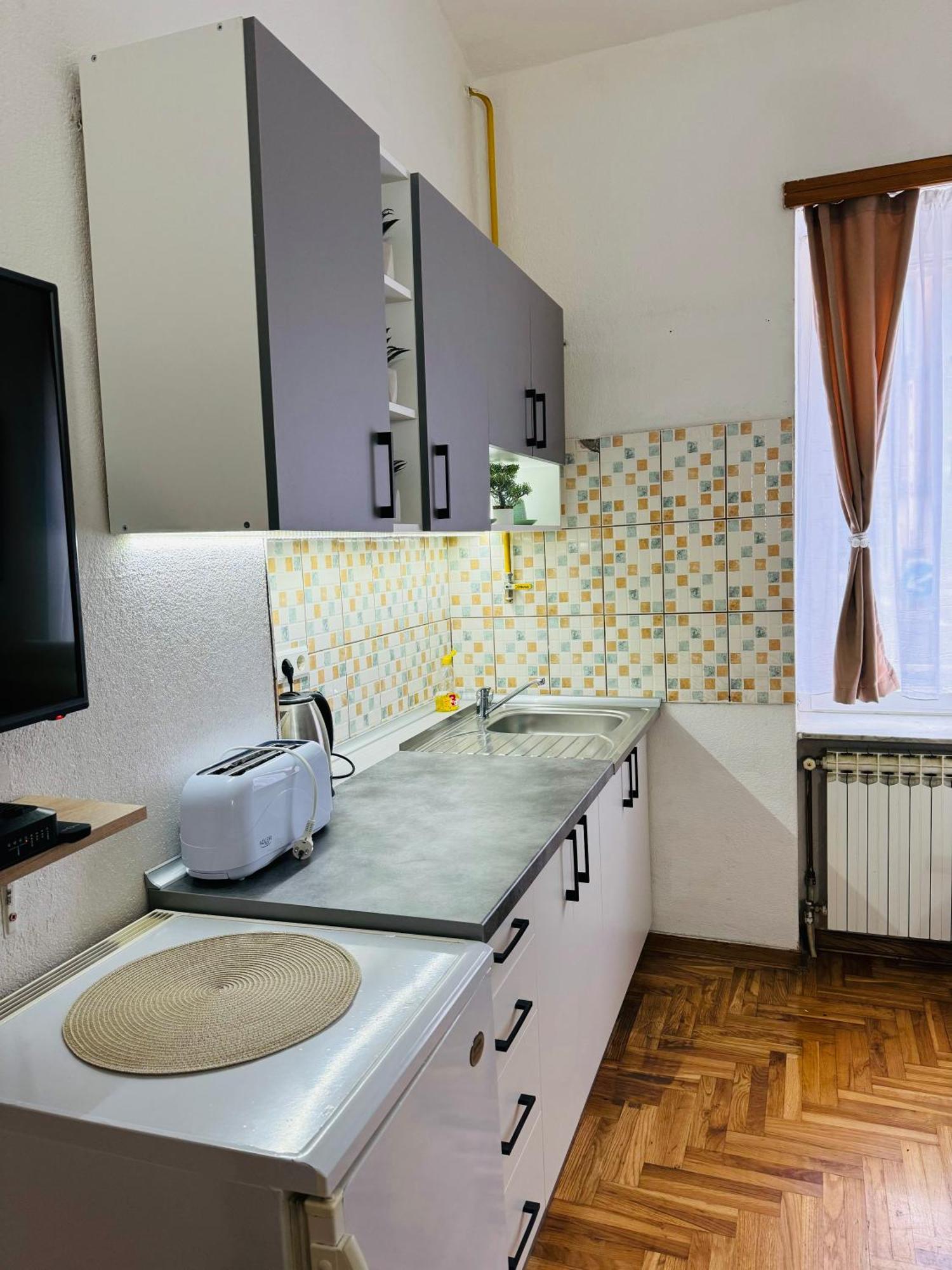 Apartment The Riverside Harmony With Parking Sarajevo